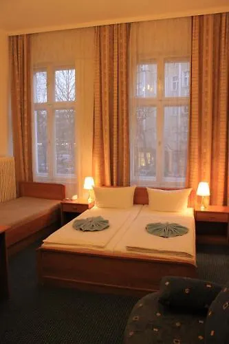Hotel Gasteiner Hof Berlin 2*,